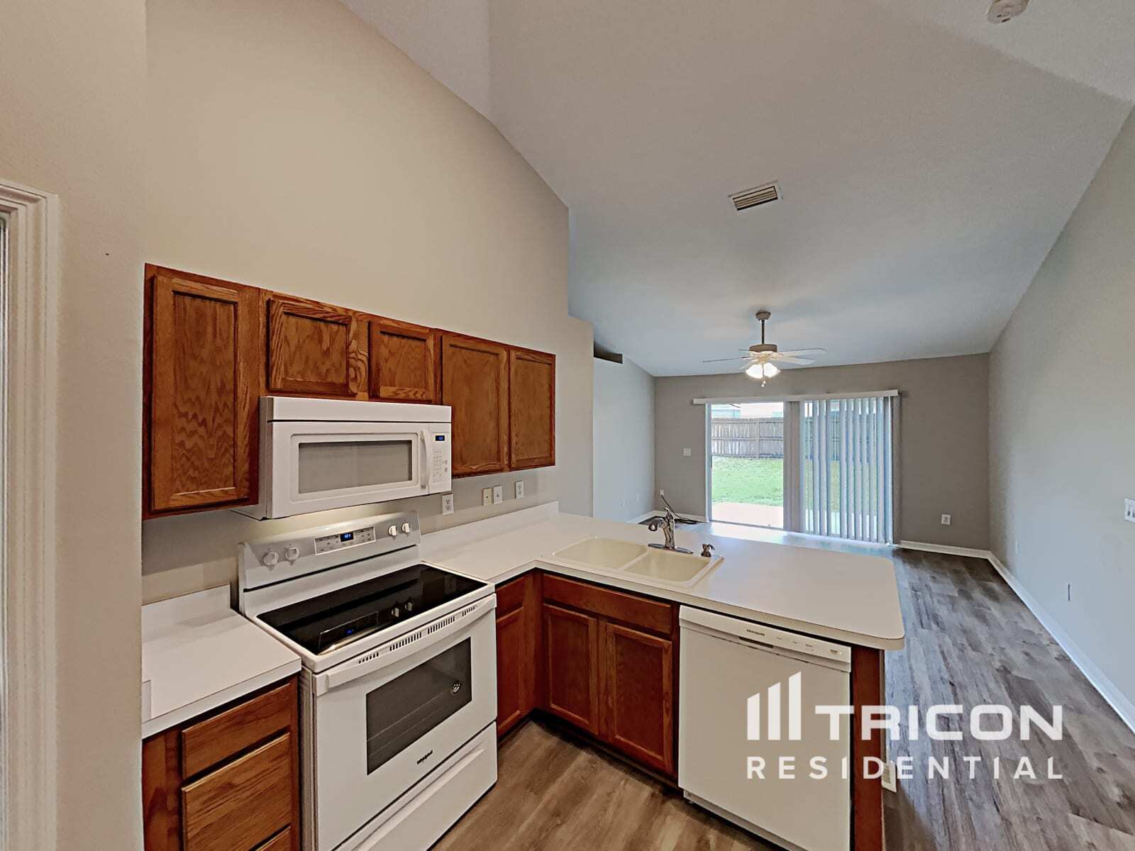 Building Photo - 11242 Lake Lanier Dr