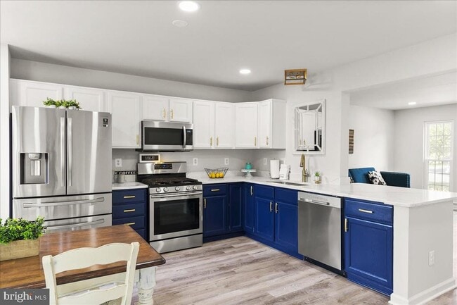 Building Photo - 9008 Coriander Cir