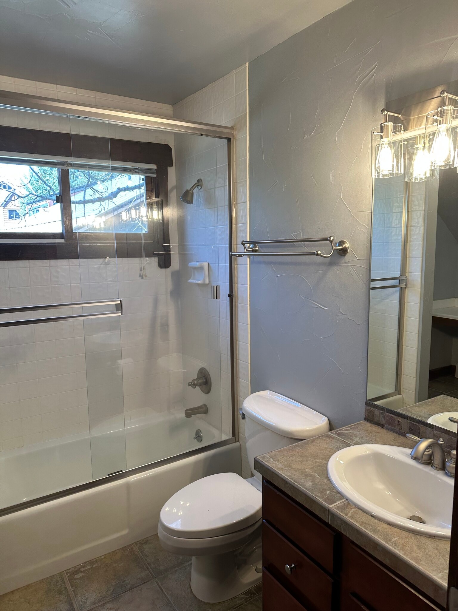 Building Photo - 4098 Timbervale Dr