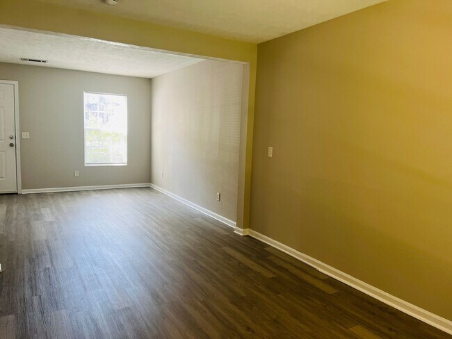 Building Photo - 601 Wilburn Ave