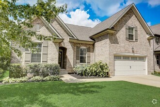 Building Photo - Beautiful 5-bedroom rental home in the hig...