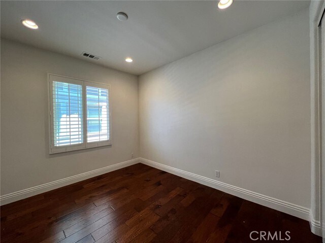 Building Photo - 160 Willowbend