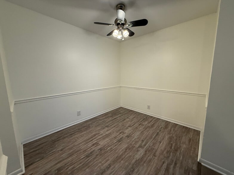 Building Photo - 514 N Petway St