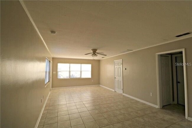 Building Photo - 1222 St Anne Shrine Rd