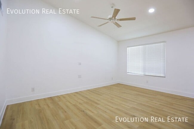 Building Photo - 6443 E Sandra Terrace