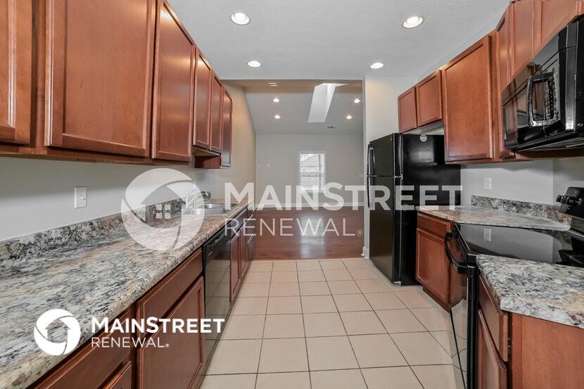 Building Photo - 7012 Edon Hall Way