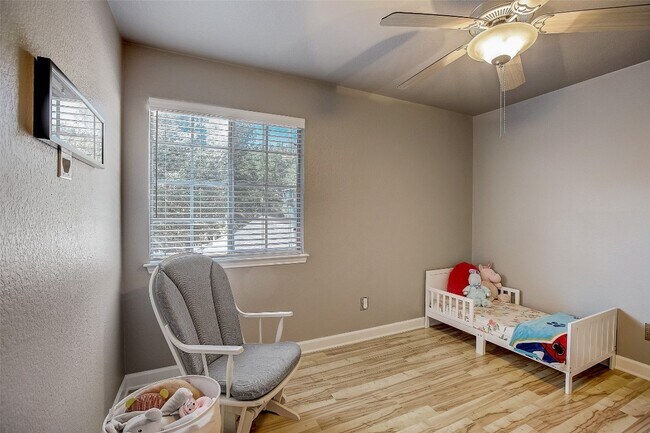 Building Photo - 7449 Peabody Dr