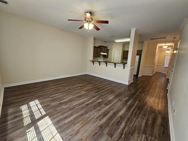 Building Photo - 116 Reese Way