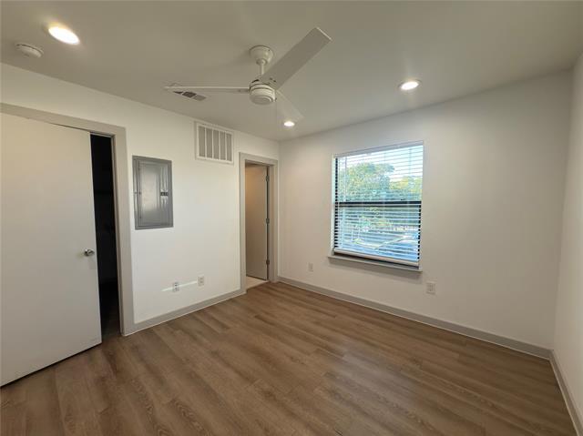 Building Photo - 4526 Munger Ave