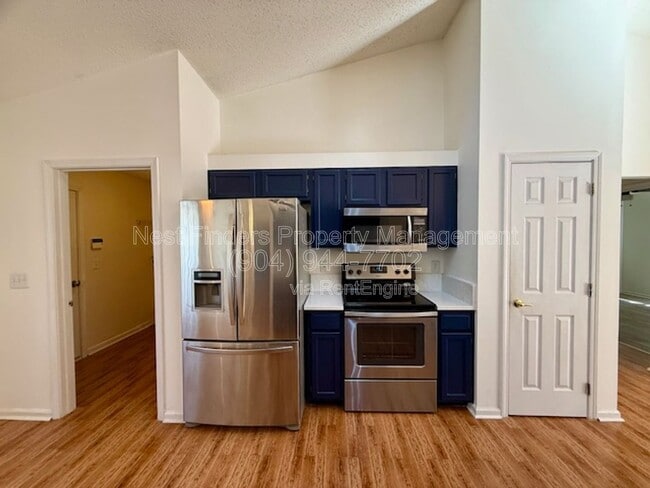 Building Photo - 7698 Fawn Lake Dr S