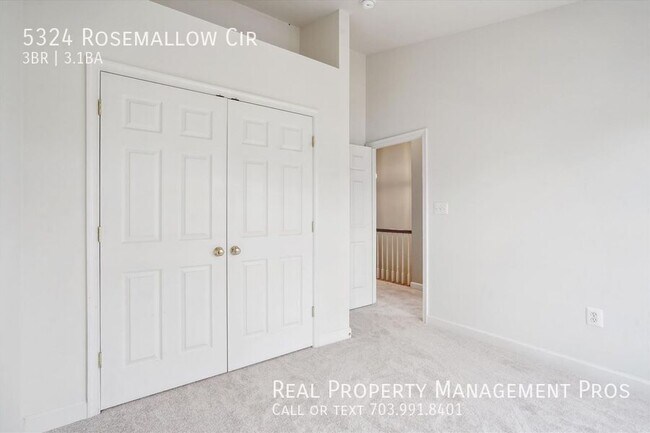 Building Photo - 5324 Rosemallow Cir