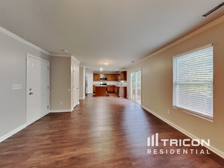 Building Photo - 264 Farrington Dr