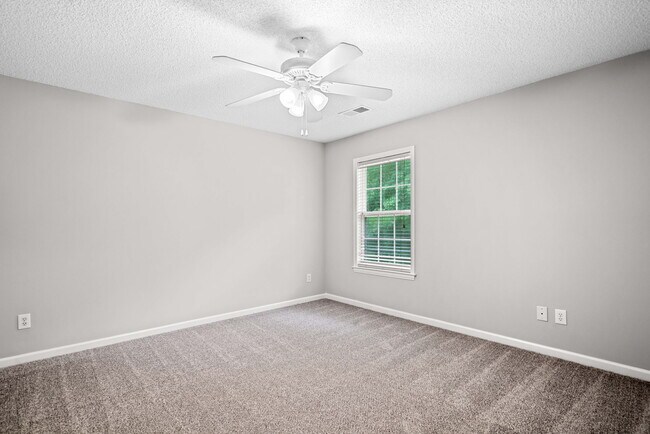 Building Photo - 4405 Feather Way
