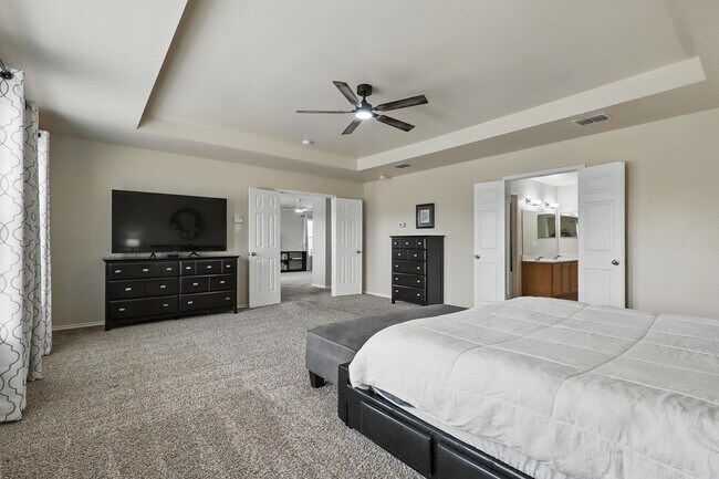 Building Photo - 12629 Shady Cedar Dr