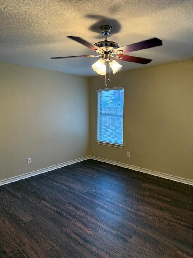 Building Photo - 2608 Bluebonnet Valley Dr