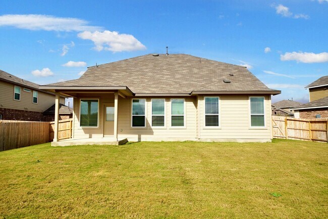 Building Photo - Stunning New Cibolo Home Now Available in Steel Creek - Realtor Commission: $500