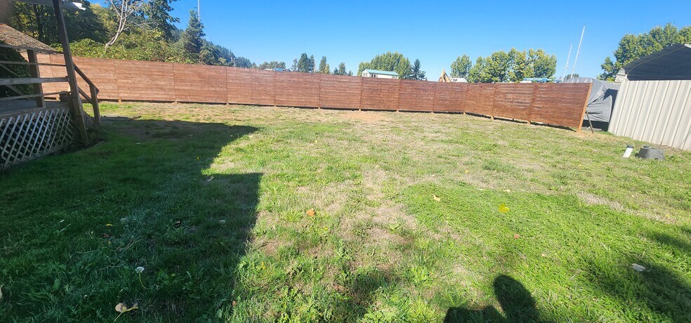 Substantial fenced backyard area - 12902 NW Marina Way