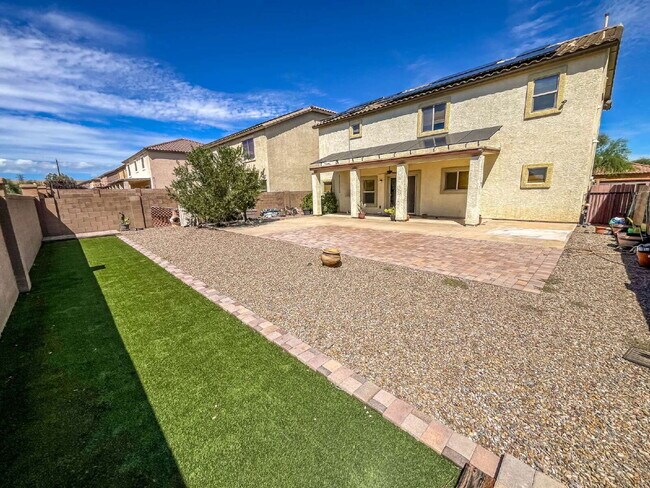 Building Photo - Spacious Rancho Sahuarita Home with Solar, 3-Car Garage, Desert Views and Oversized Loft $500 off...