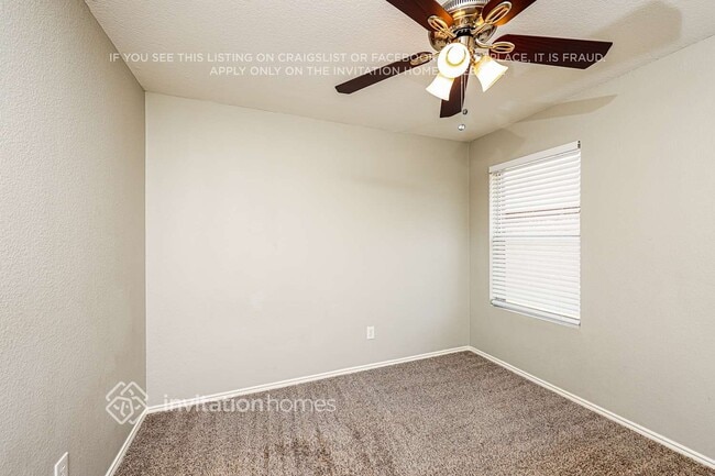 Building Photo - 2713 Morning Song Dr