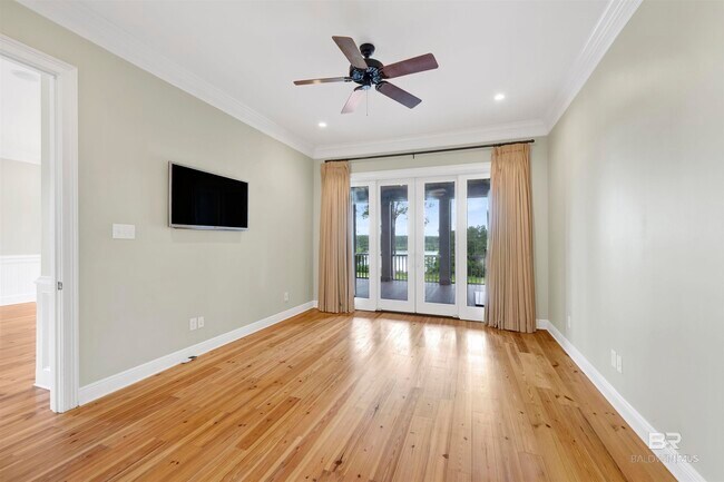 Building Photo - 32491 Water View Dr E