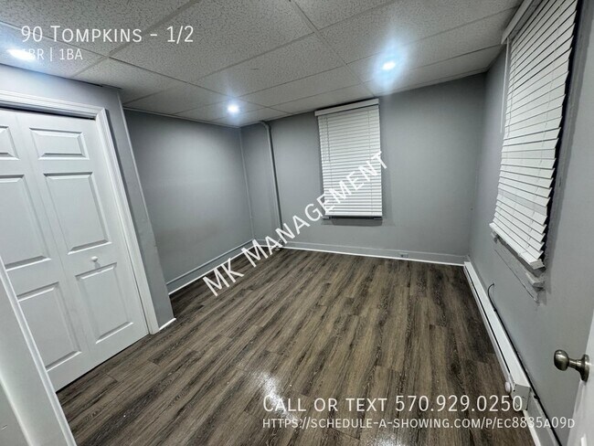 Building Photo - 90 Tompkins-1/2