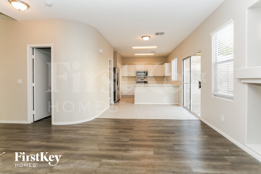 Building Photo - 7833 Smokerise Ct