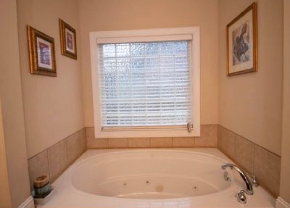 Building Photo - 812 Westin Ct