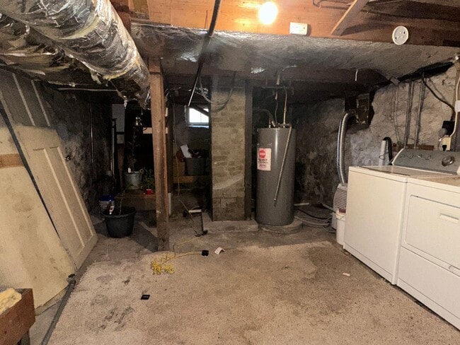 Building Photo - 120 N 4th Ave