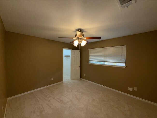 Building Photo - 7306 Troulon Dr