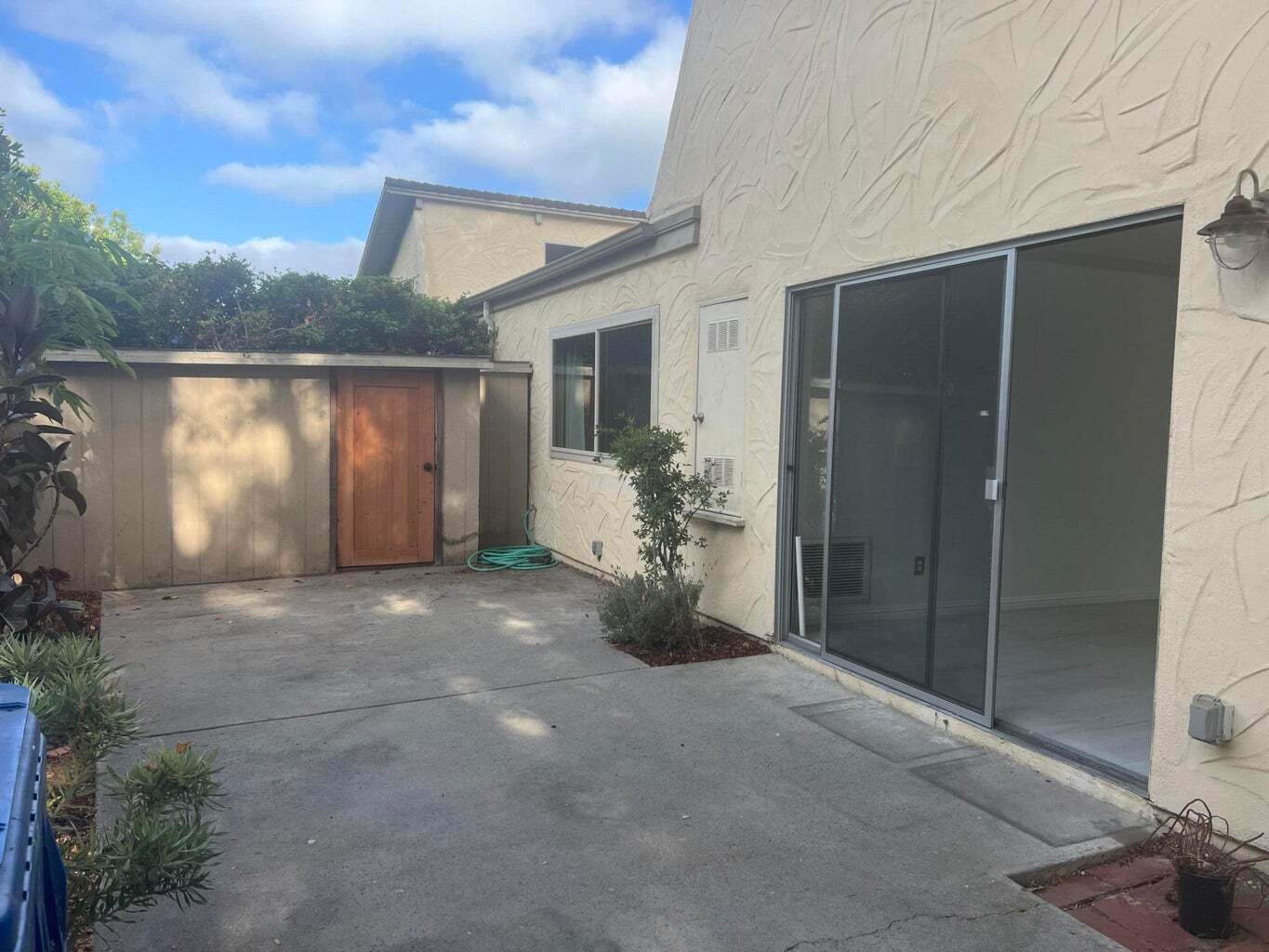 Building Photo - 15 N San Marcos Rd