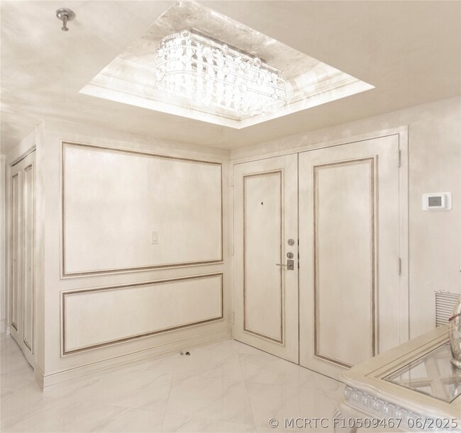 Building Photo - 2917 S Ocean Blvd