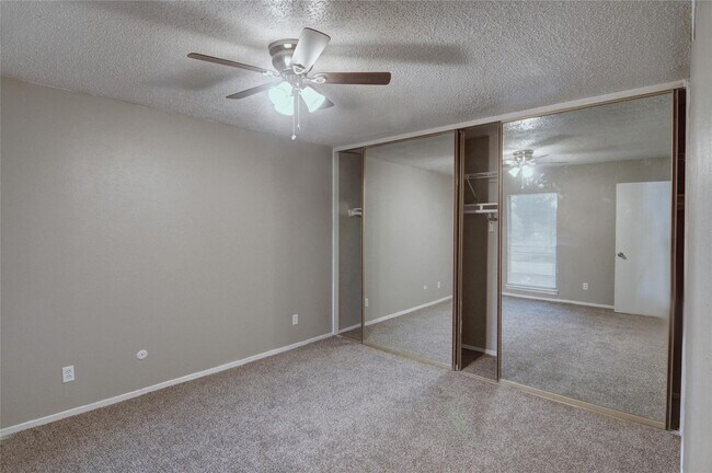 Building Photo - 5634 Boca Raton Blvd