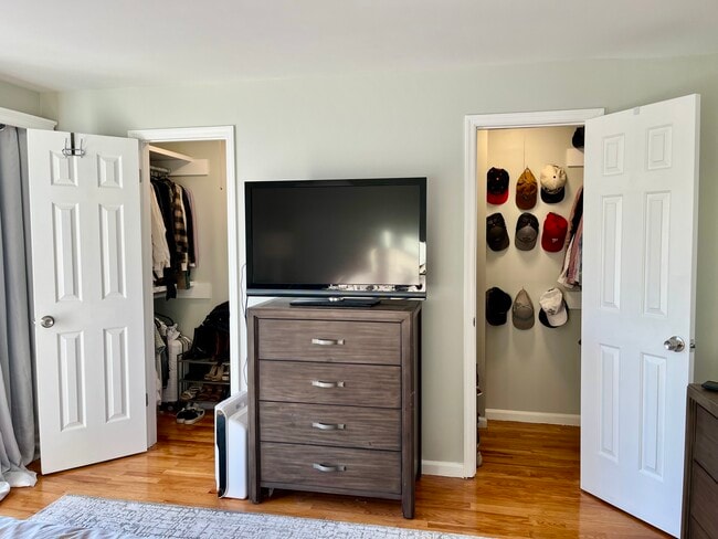 Building Photo - 95 Highland Rd