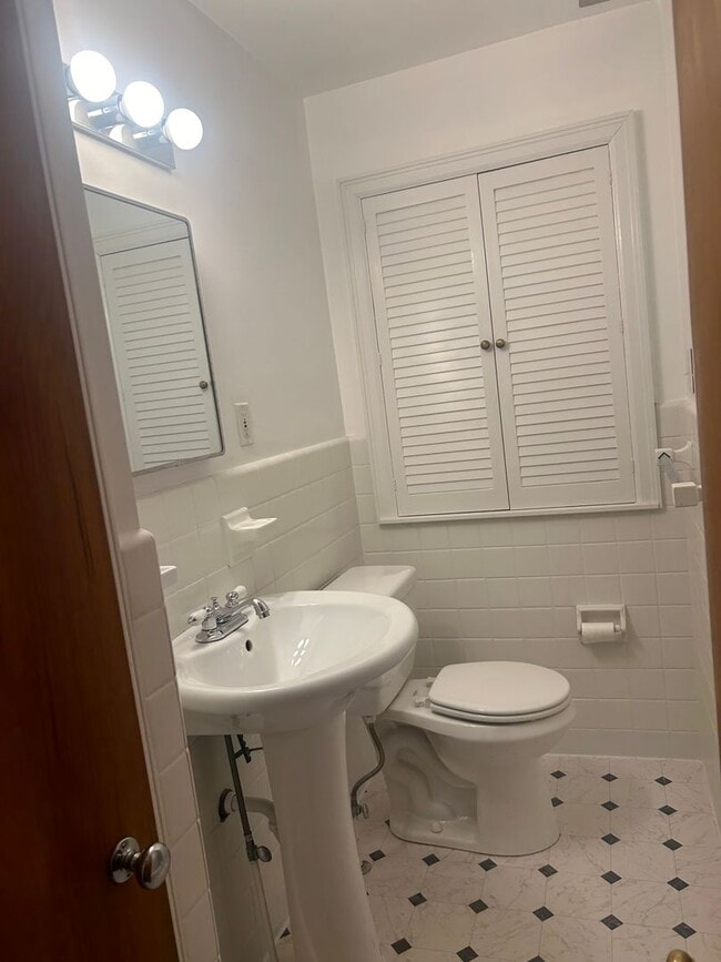 Building Photo - JHEN - HENRIETTA