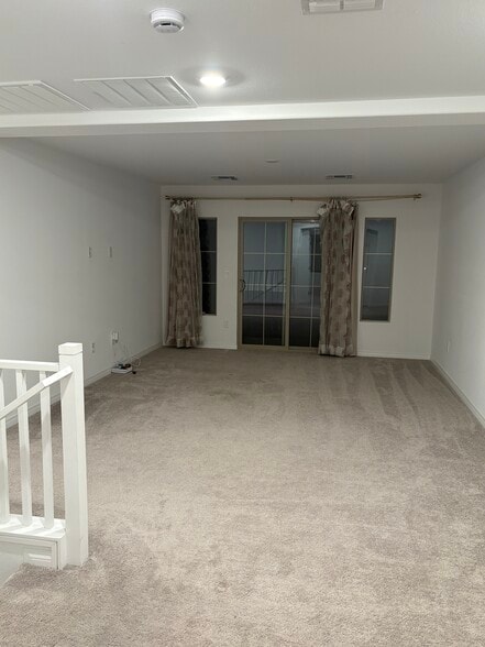 Loft - 657 Stone Hammer Ave