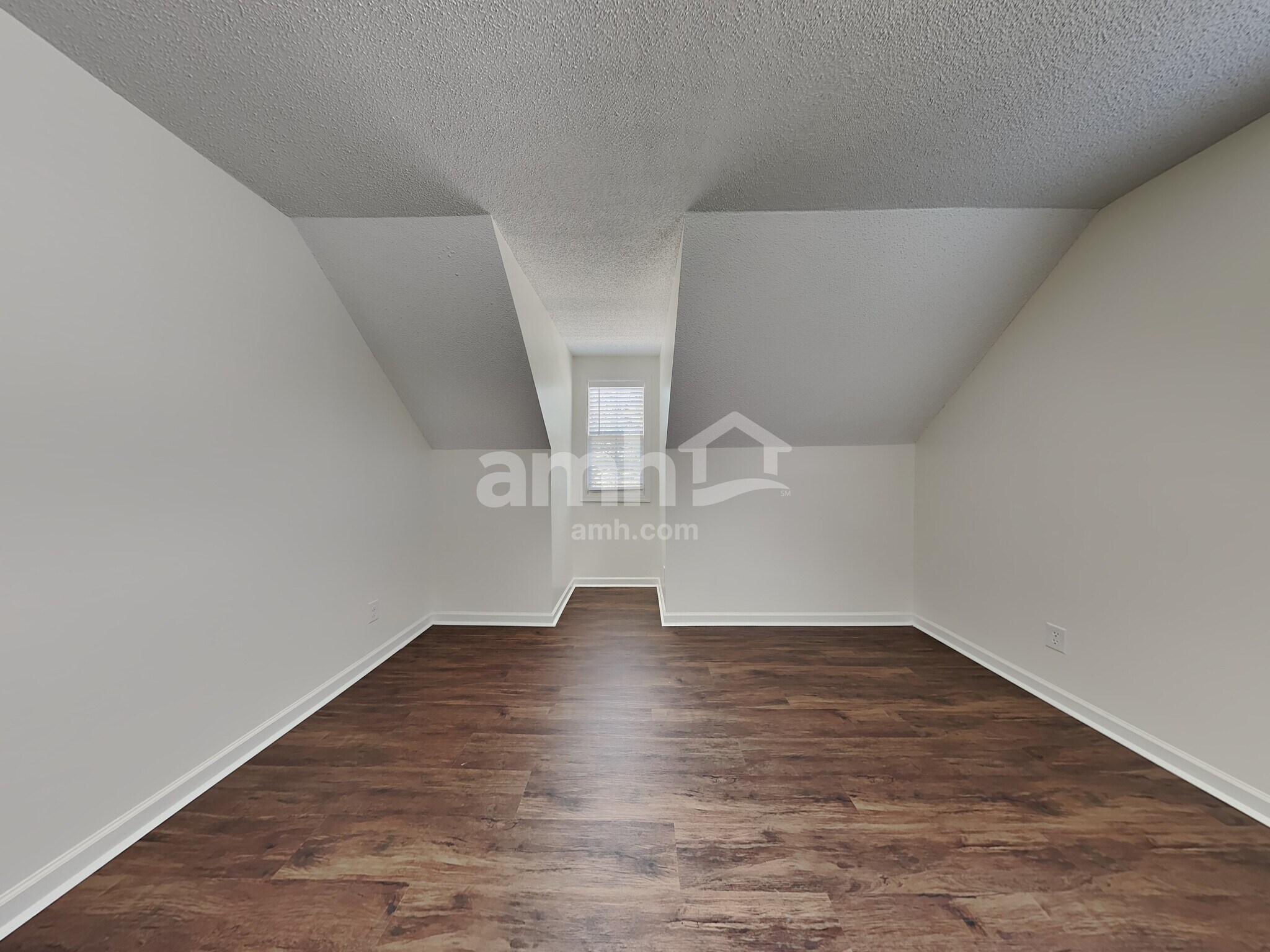 Building Photo - 1769 Ammons Dr