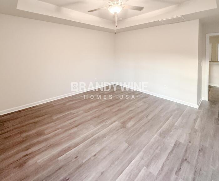 Building Photo - 321 Redmoss Dr