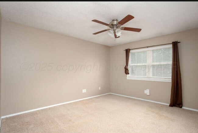 Building Photo - 5106 Azalea Ave