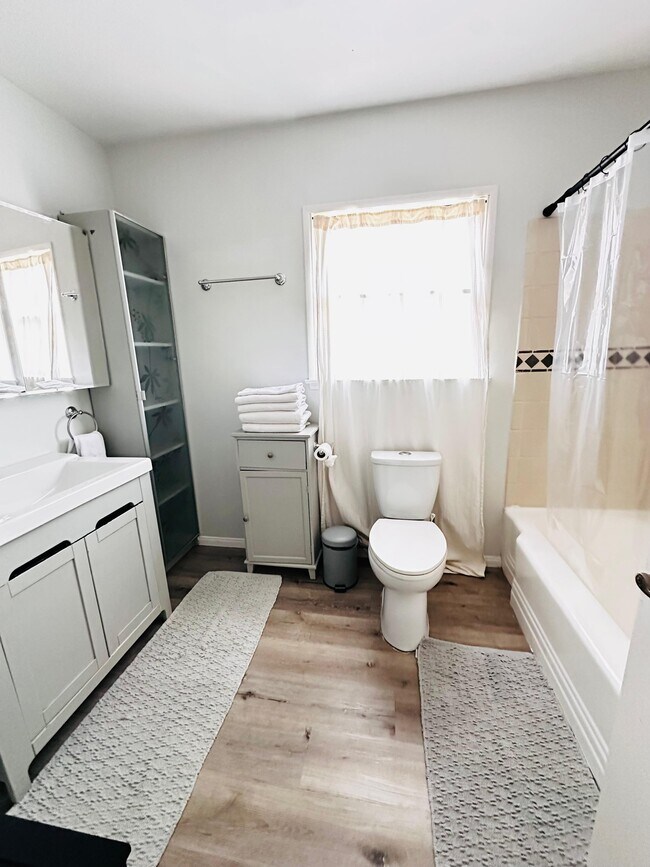 Building Photo - 22059 Ybarra Rd