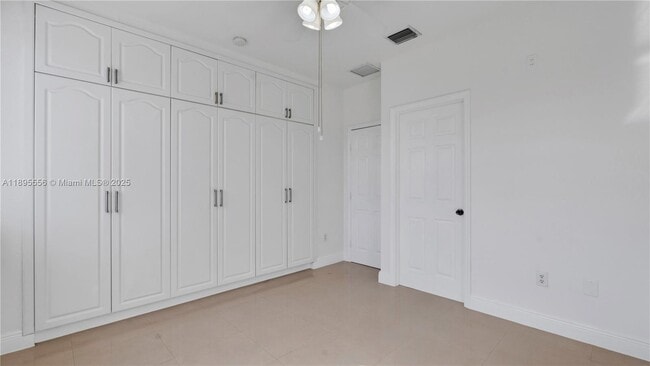 Building Photo - 17994 NW 87th Pl