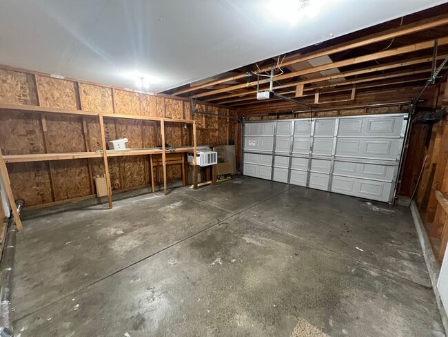 Building Photo - Updated 3 bed house in Rathdrum