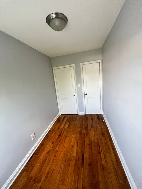 Building Photo - 421 Torner Rd