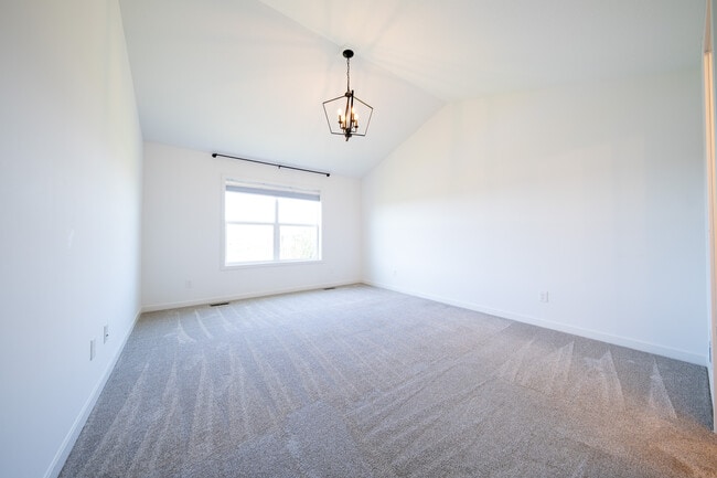 Building Photo - 9526 63rd St S