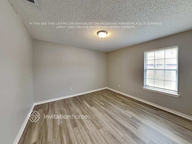 Building Photo - 5487 Marsala Ln