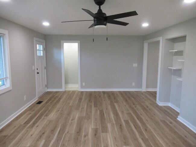 Building Photo - Spacious, Move-In Ready Rental with Modern Updates on the West Side of Lincolnton!