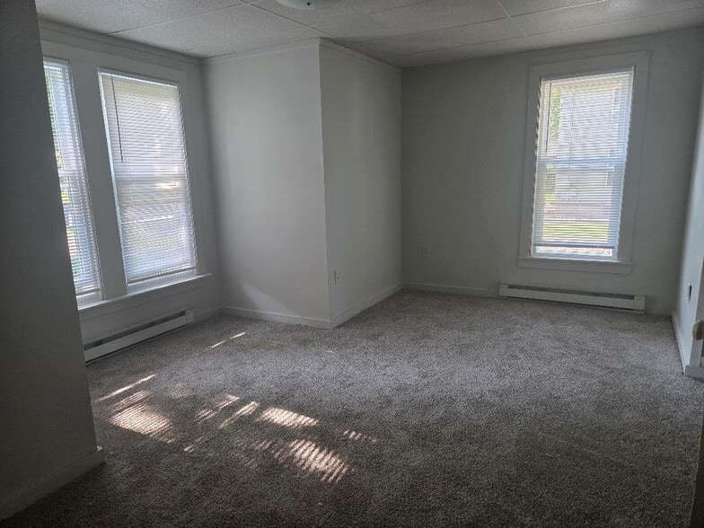 Building Photo - 3915 OH-44