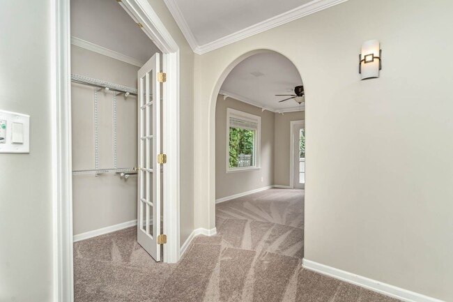 Building Photo - 3Bd/1.75Ba Kirkland Home