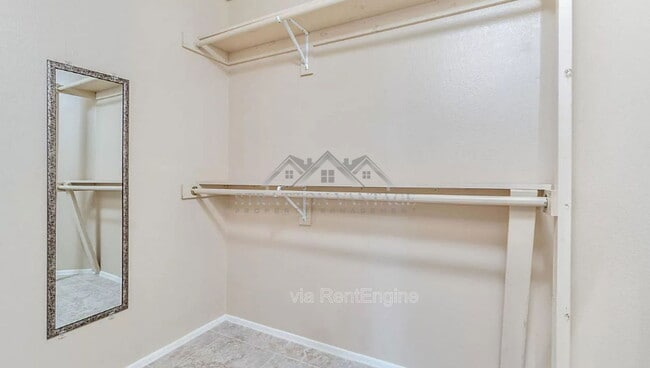 Building Photo - 3402 W Frankfurt Dr