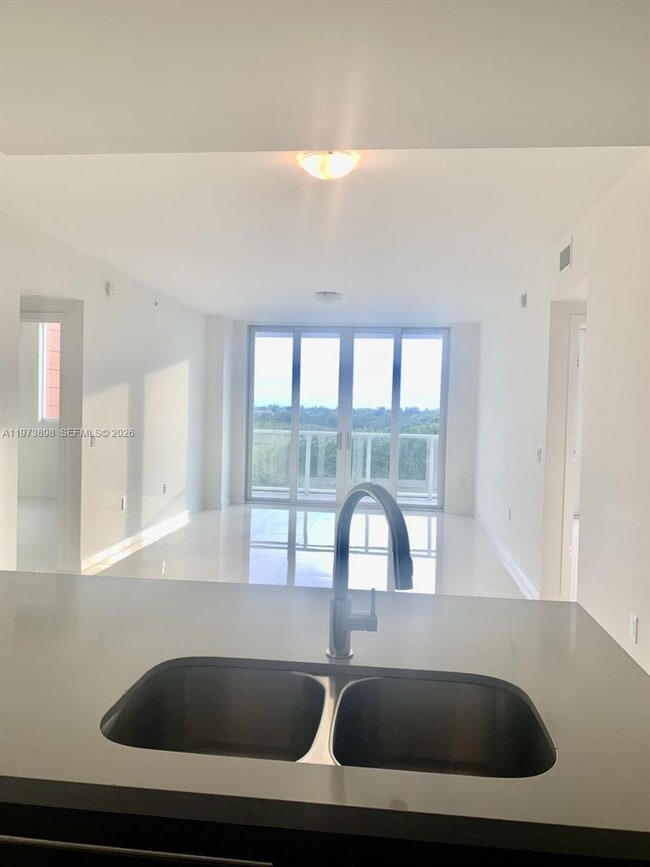 Building Photo - 7825 NW 107th Ave