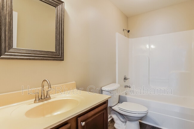 Building Photo - 553 Village Springs Ln